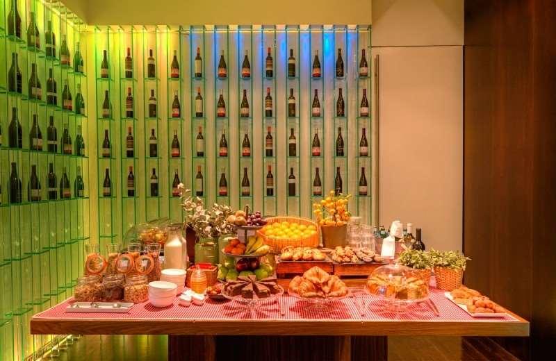 Sixtytwo Hotel Барселона Ресторан фото